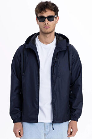 İçi Astarlı Su ve Rüzgar Geçirmez Erkek Cepli Yağmurluk