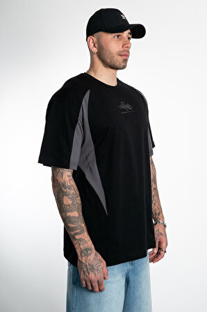 Reflective Graffiti Logo Retro Sports Oversize Erkek Tişört