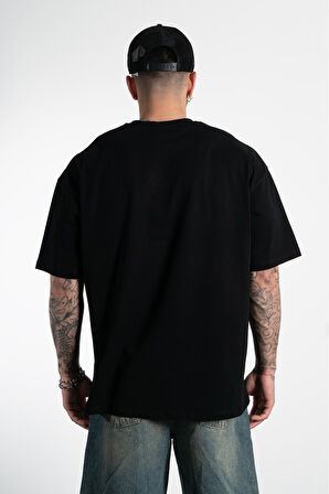 UKHWD Siyah Classic Graffiti Logo Oversize Erkek Tişört
