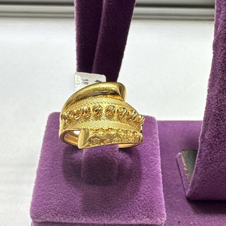 22 Ayar Altın Yüzük Dorikalı Modern Tasarım 4.92gr 18 Numara Kadın Hediye