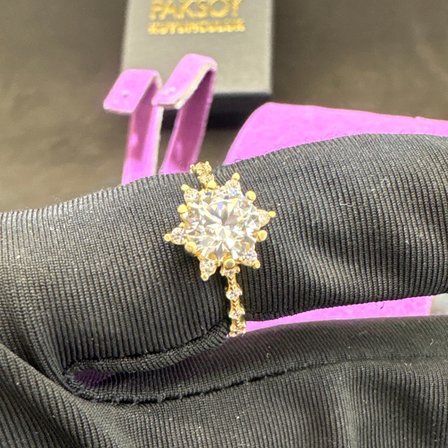Paksoy Lotus 14 Ayar Altın Tektaş Yüzük 2.53 gr 14 Beden Beyaz Taşlı