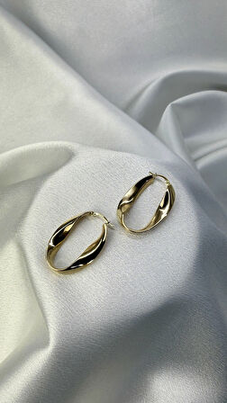 Kıvrımlı Bombeli Altın Küpe