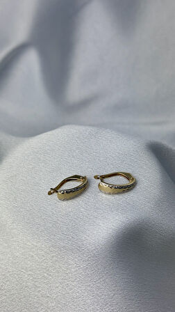 Işıltılı J Model Altın Küpe