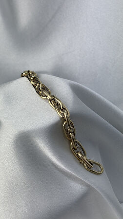 İşlemeli Altın Ataç Bileklik