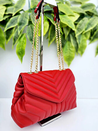 QUEEN ELİZABETH KIRMIZI SUNİ DERİ KADIN OMUZ ÇANTASI