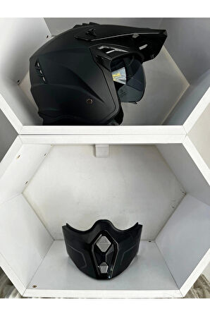 Kask X1-x Seul Çene Çıkan Mat Siyah