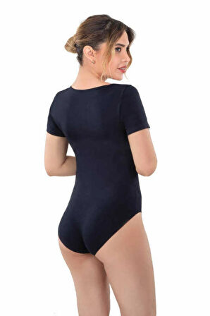 Kadın Siyah Kısa Kollu Bisiklet Yaka Çıtçıtlı Body 1926
