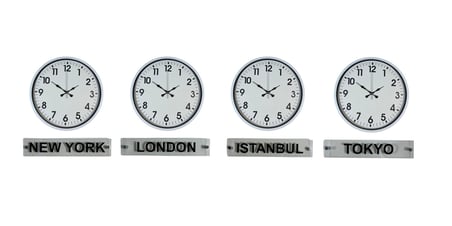 Modern Beyaz 4’Lü 36 Cm Tabelalı Dünya Saatleri