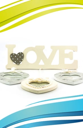 Uravas Store® Decotown Love Yazılı Çerçeve 3Lü Kalpli Ahşap Fotoğraf Çerçevesi