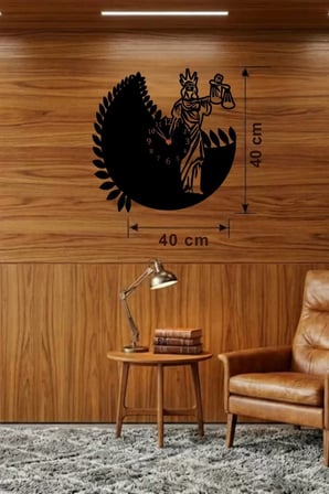 Mey İthalat® Adalet Tanrıçası Themis Tasarım Ahşap Duvar Saati - 40X40 Cm Avukat Hediyesi