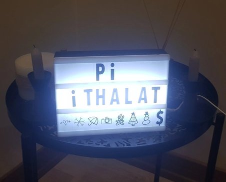 Hediyelik Cinematic Harflerle Işıklı Mesaj Veren Light Box Led Pano A4