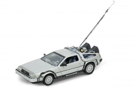 22441 WELLY 1 24 BACK TO THE FUTURE II