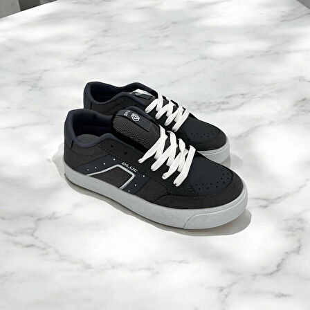  ERKEK GÜNLÜK RAHAT VE KONFORLU SNEAKER