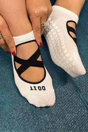 Unisex 5'li Çapraz Bantlı Kaymaz Tabanlı Babet Pilates Yoga Çorabı