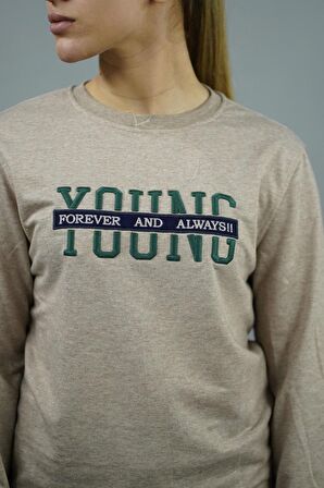 Young Nakışlı Kadın Sweatshirt