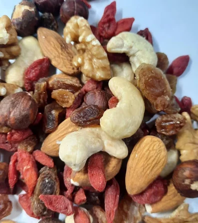 Yeni Harmancı Karışık Kuruyemiş 500 gr Çiğ Tuzsuz