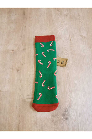 Yılbaşı Konseptli Uzun Havlulu Renkli Likralı Soket Çorap Kışlık Yeni Yıl Hediyelik Kadın Çorabı