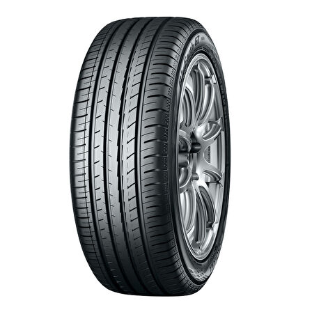 Yokohama 225/55 R17 101W XL BluEarth-GT AE51 Yaz Binek 2025
