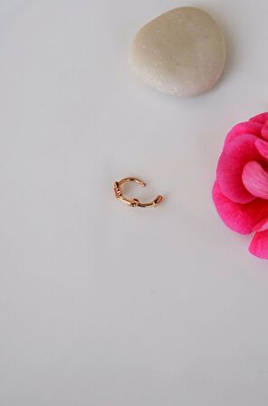 Halka Model Kırmızı Renk Mini Yıldızlı Tragus Piercing Helix