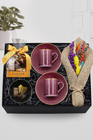 2'li Porselen Fincan & Gold Detaylı Kase & Napoliten Çikolata & Kurutulmuş Çiçek Hediye Seti