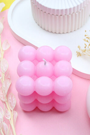 Havlu & Mor Fincan & Pembe Bubble Mum Hediye Seti