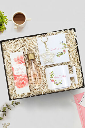 T Kupa & İnci Yıldız Anahtarlık & Kadın Parfümü Hediye Seti