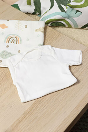 Yenidoğan Bebek Zıbını & Emzik Tutucu & Anne Bebek Günlüğü & Müslin Örtü & Örme Patik Hediye Seti