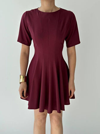 Yonca Moda Evi Crem Pliseli Elbise