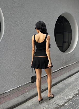 Yonca Moda Evi POLYVİSCON PİLE VE KEMER DETAYLI KISA ETEK - Siyah