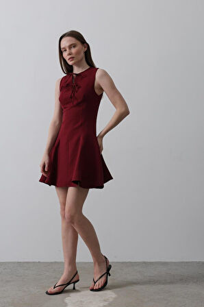 Yonca Moda Evi Fiyonk Detay Sıfır Kollu Mini Elbise - Bordo