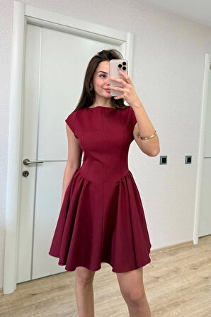Yonca Moda Evi Sırt Dekolteli Çan Detaylı Mini Elbise - Bordo