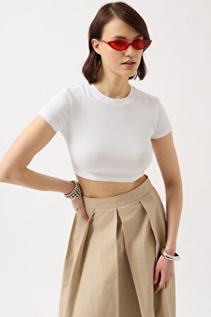Yonca Moda Evi Likralı Basic Crop T-Shirt