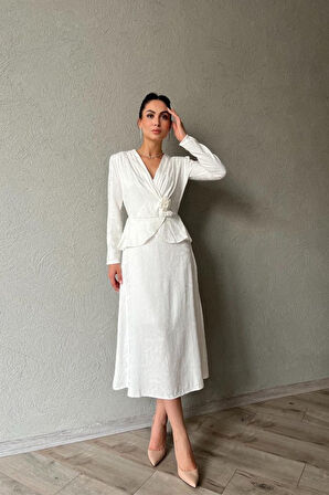 Yonca Moda Evi Ekru Pile Detaylı Kruvaze Elbise