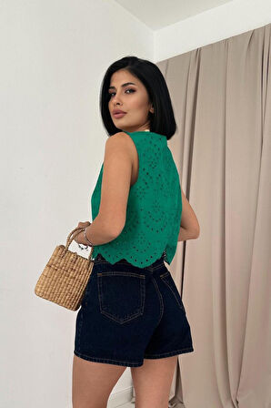 Yonca Moda Evi Yeşil Sıfır Kol Brode Bluz