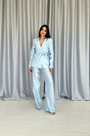 Yonca Moda Evi Mavi Beli Kuşaklı Ceket Ve Pantolon Parlak Takım