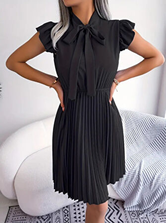 Yonca Moda Evi Kadın Kısa Kollu Boyundan Bağcıklı Eteği Pileli Ithal Krep Elbise