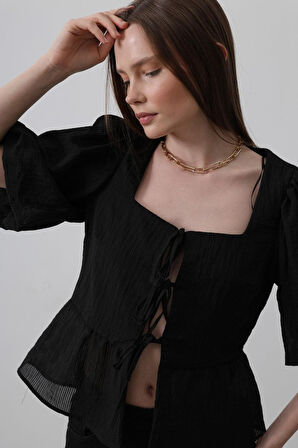 Yonca Moda Evi Kare Yaka Balon Kol Bluz - Siyah