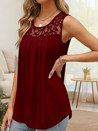 Yonca Moda Evi Kadın Askılı Yuvarlak Yaka Dantel Detaylı Viskon Bluz