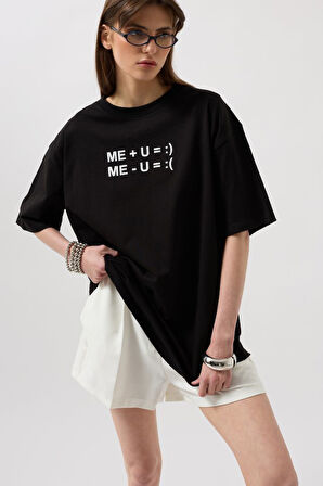 Yonca Moda Evi Kabartma Baskılı T-Shirt