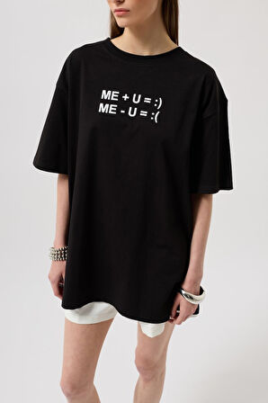 Yonca Moda Evi Kabartma Baskılı T-Shirt
