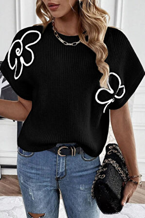 Yonca Moda Evi Kadın çiçek Detaylı Triko Bluz