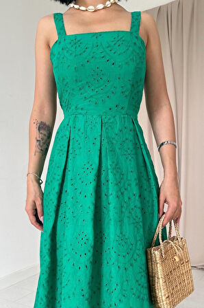 Yonca Moda Evi Yeşil Askılı Aparatlı Brode Elbise
