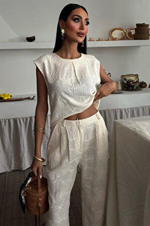 Yonca Moda Evi Shalina Süzüne Nakışlı Crop Takım 9796-08