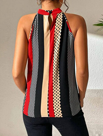 Yonca Moda Evi Kadın Yarım Balıkçı Yaka Kolsuz Mikro Bluz