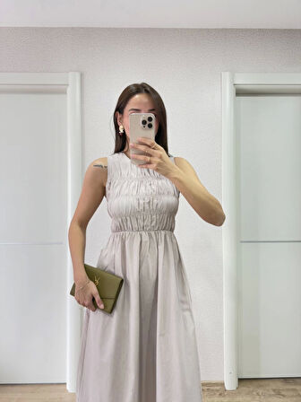 Yonca Moda Evi Kolsuz Göğüs Lastıklı Uzun Elbise - Gri