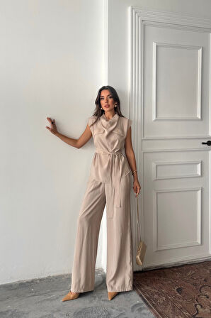 Yonca Moda Evi TENCEL MODAL KOLSUZ BLUZ KAPALI CEP DETAYLI DÖKÜMLÜ - PANTOLON TAKIM - Bej