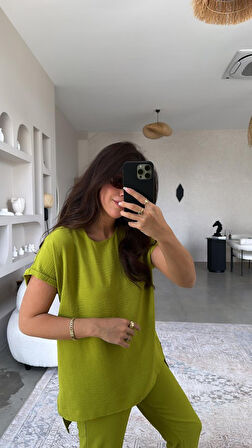 Yonca Moda Evi Kadın Kısa Kollu Bluz Ve Bileği Pens Detay Pantolon Ikili Takım