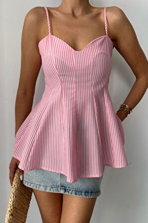 Yonca Moda Evi ÇİZGİLİ GOFRE ASKILI PENS DETAYLI BLUZ - Pembe