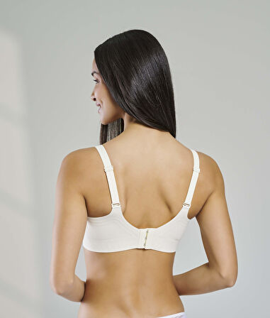 YENİ İNCİ İZ YAPMAYAN BALENSİZ HAFİF SÜTYEN BR105