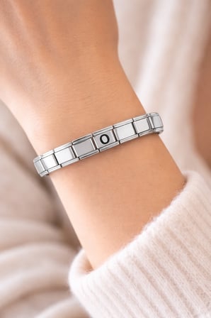 Kişiye Özel O Harfli Çelik Bileklik – İtalyan Charm Model, Ayarlanabilir Bilezik